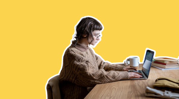 Female student using UCAS Hub on her laptop