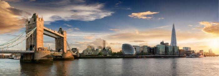Penampakan kaki langit kota Londong yang indah, London adalah salah satu kota dalam daftar 10 kota terbaik untuk pelajar internasional tahun 2023 - Hotcourses Indonesia