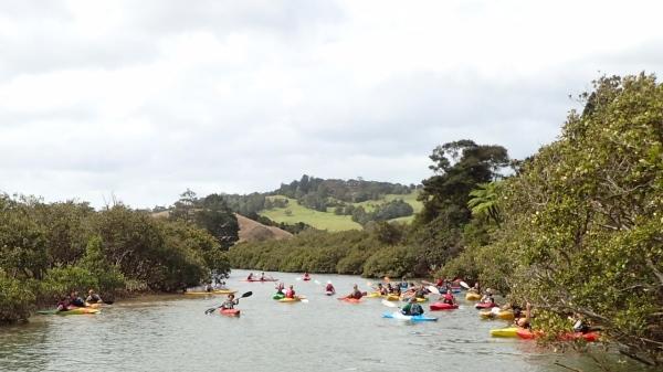 Salah satu aktivitas Canoe Club UOA