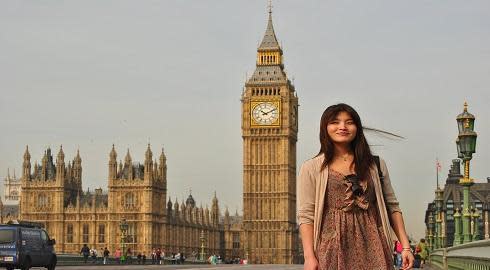chon du hoc o thanh pho lon hay thi tran nho