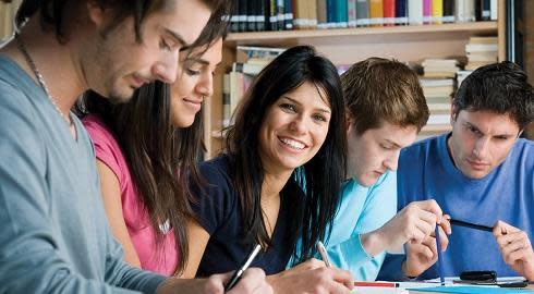 B.E. Graduates- Click Here For a Bright Higher-Studies-Future Abroad!