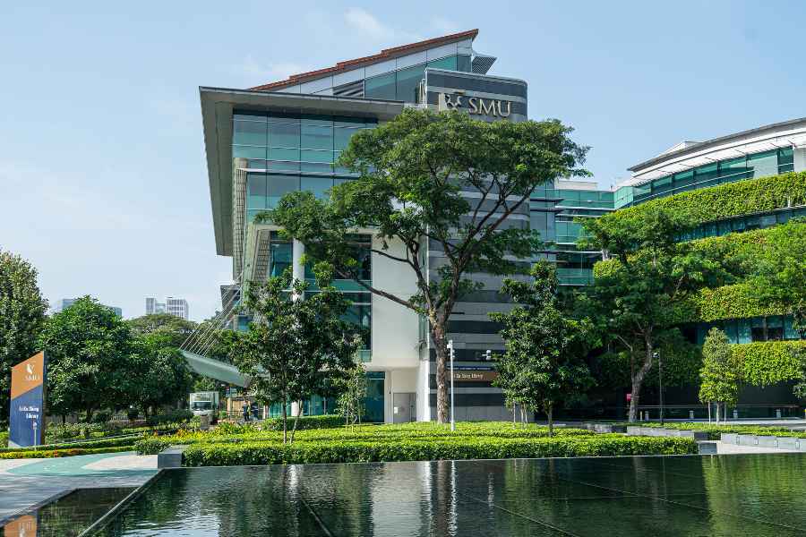 singapore management university