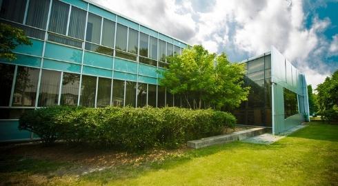 Centennial College is popular among Indian students. One of their campus is the SAC campus.