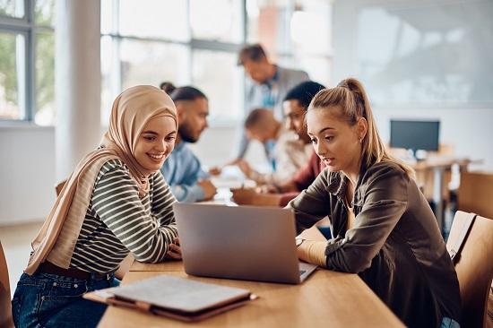 أفضل الدول الدراسة في الخارج بعد الثانوية