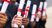 Chứng chỉ (Diploma) và Chứng nhận (Certificate): Là gì? Khác nhau như thế nào?