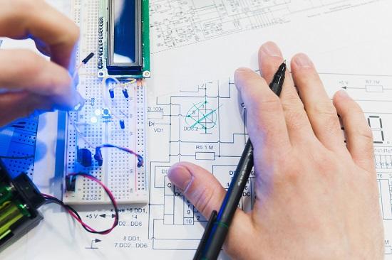مستقبل دراسة هندسة الميكاترونكس
