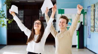 The 8 types of people youll see on results day