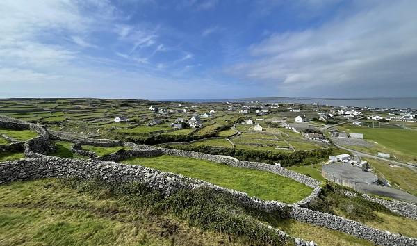 Wee Jian Ng Aran Islands, Ireland