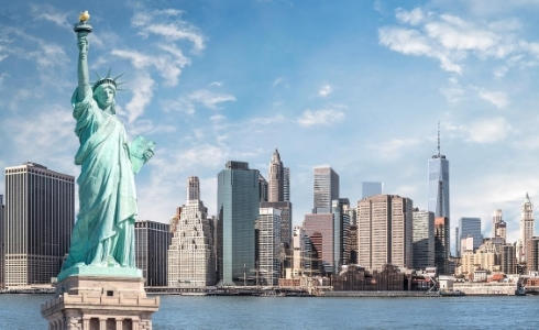 Prospek pasca-studi untuk mahasiswa internasional di Amerika Serikat