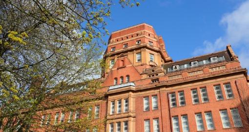 các trường đại học ở anh có học phí rẻ