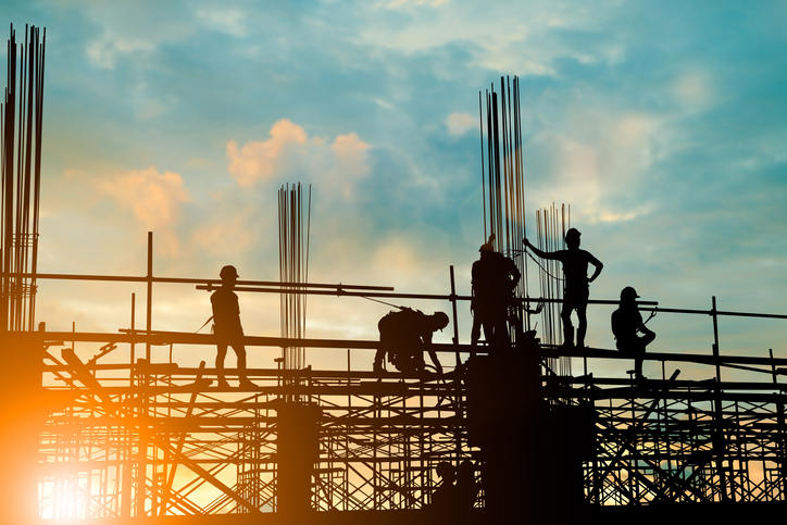 دراسة الهندسة في بريطانيا والعمل في قطر