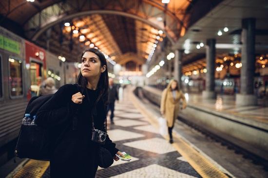 التأقلم مع المجتمع عند الدراسة في الخارج