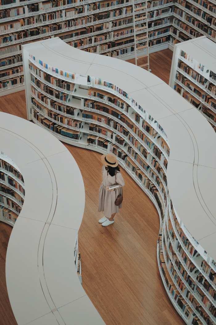 ​Library@Orchard, tempat belajar instagrammable di Singapura - Hotcourses Indonesia