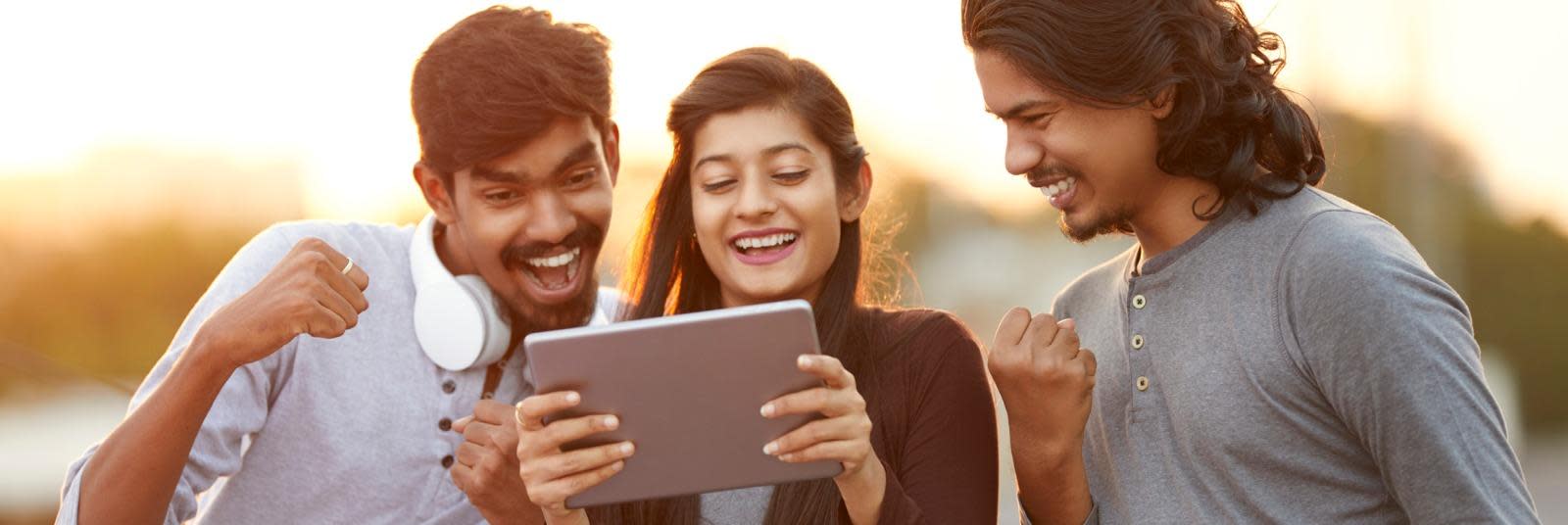 australian got support intl students