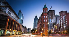 Why you should study digital marketing in Canada