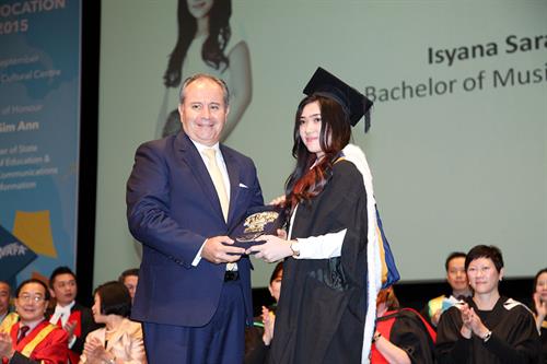 isyana sarasvati bachelor of music