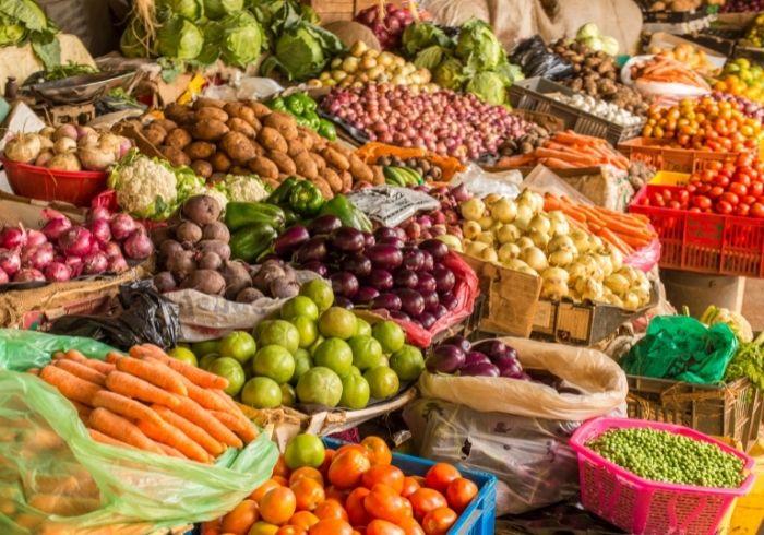 Beli Sayur & Buah di Vege Market Kampus - Hidup Hemat di Wellington Dengan Budget Mahasiswa, Hotcourses indonesia