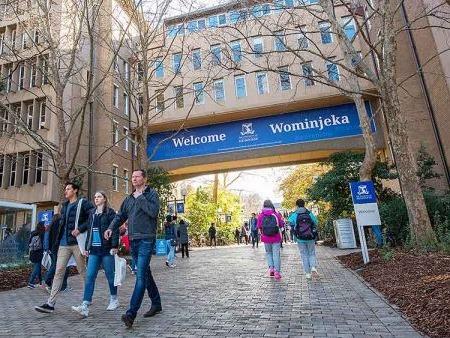 University of Melbourne - Hotcourses Indonesia