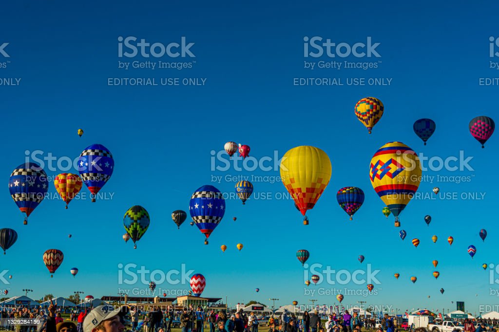 : Hot air balloon Mass Ascension at the Albuquerque International Balloon Fiesta