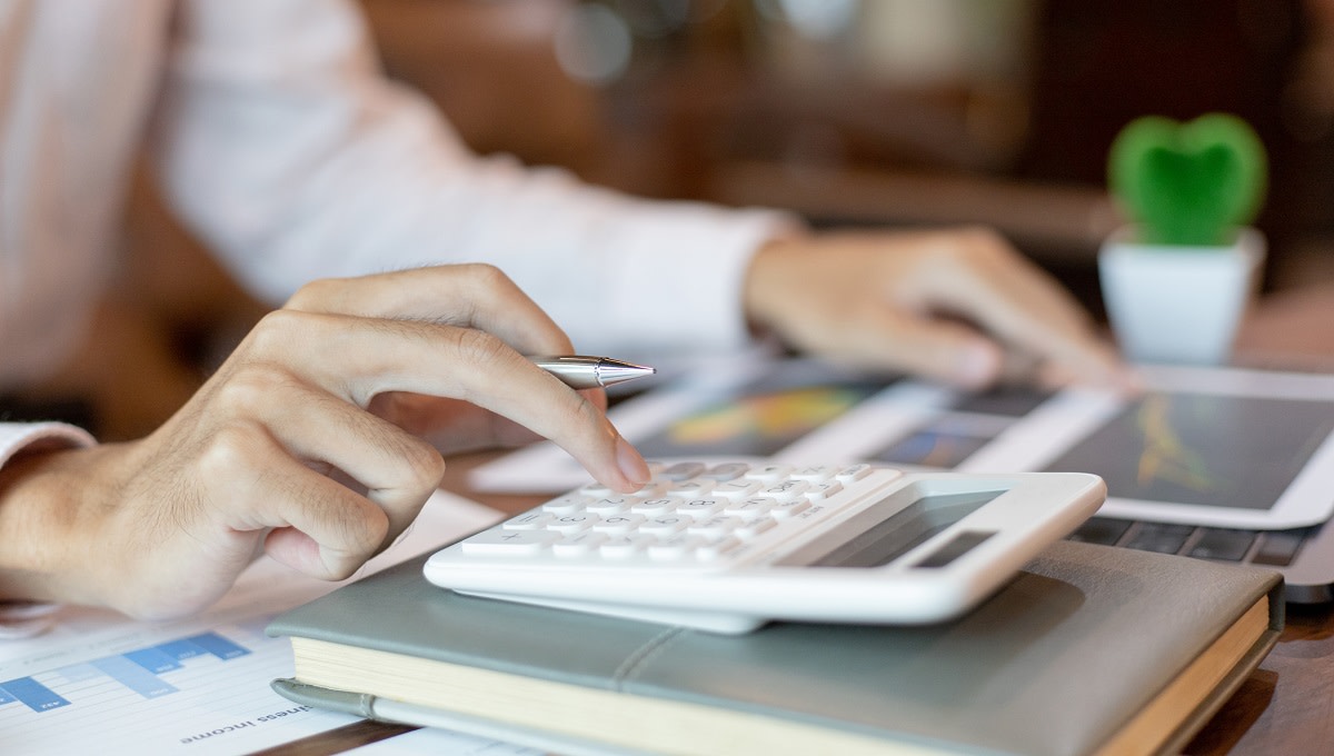  توفير المال أثناء الدراسة في الخارج