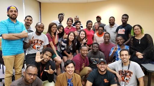 Pengalaman Studi Surya & Cristo di Rochester Sebagai Mahasiswa Tuli - Hotcourses Indonesia