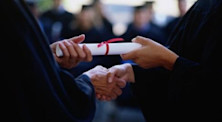 Apa itu Certificate Programs?