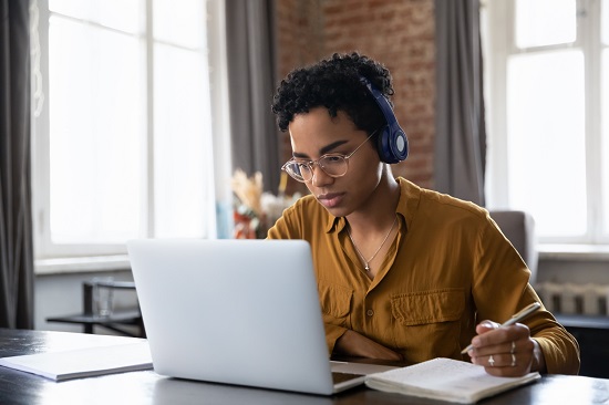 أنواع دراسة الترجمة في الخارج