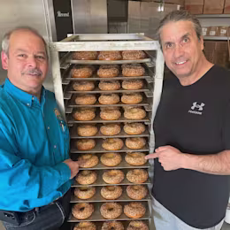 Between Rounds Bagels