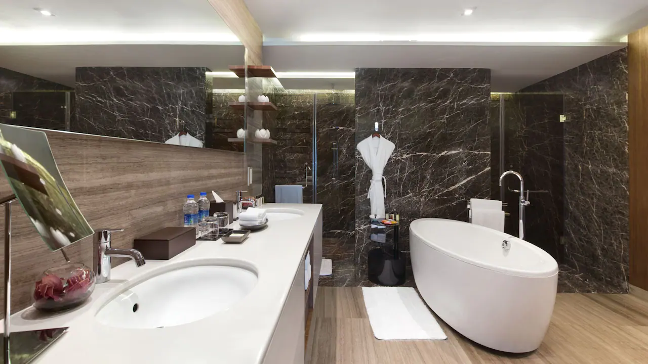 Grand Executive Suite