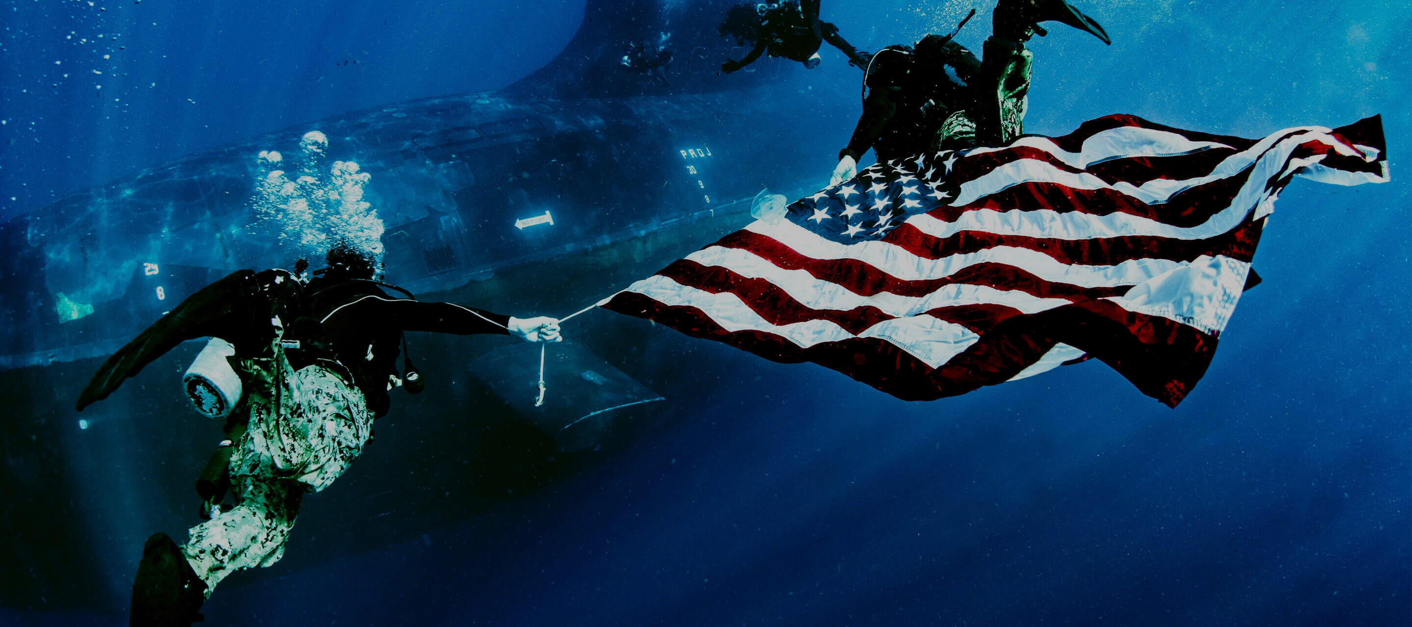 diving with American flag