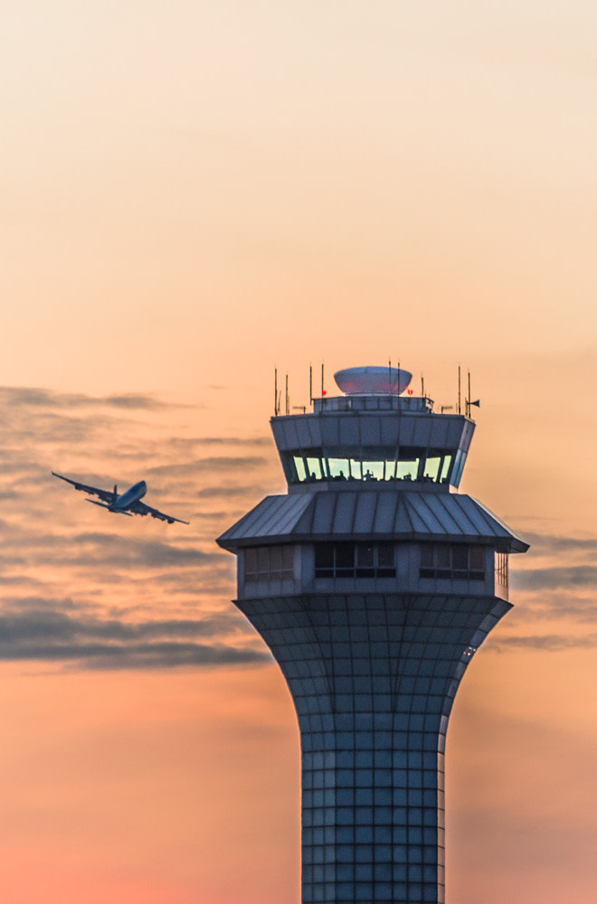 air traffic control tower