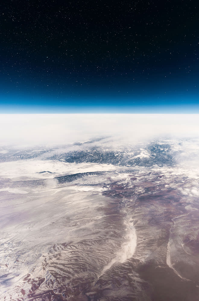 Horizon of earth from space