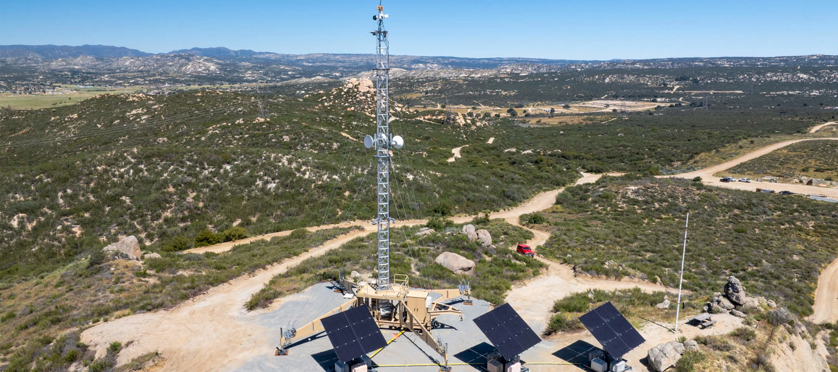 border towers