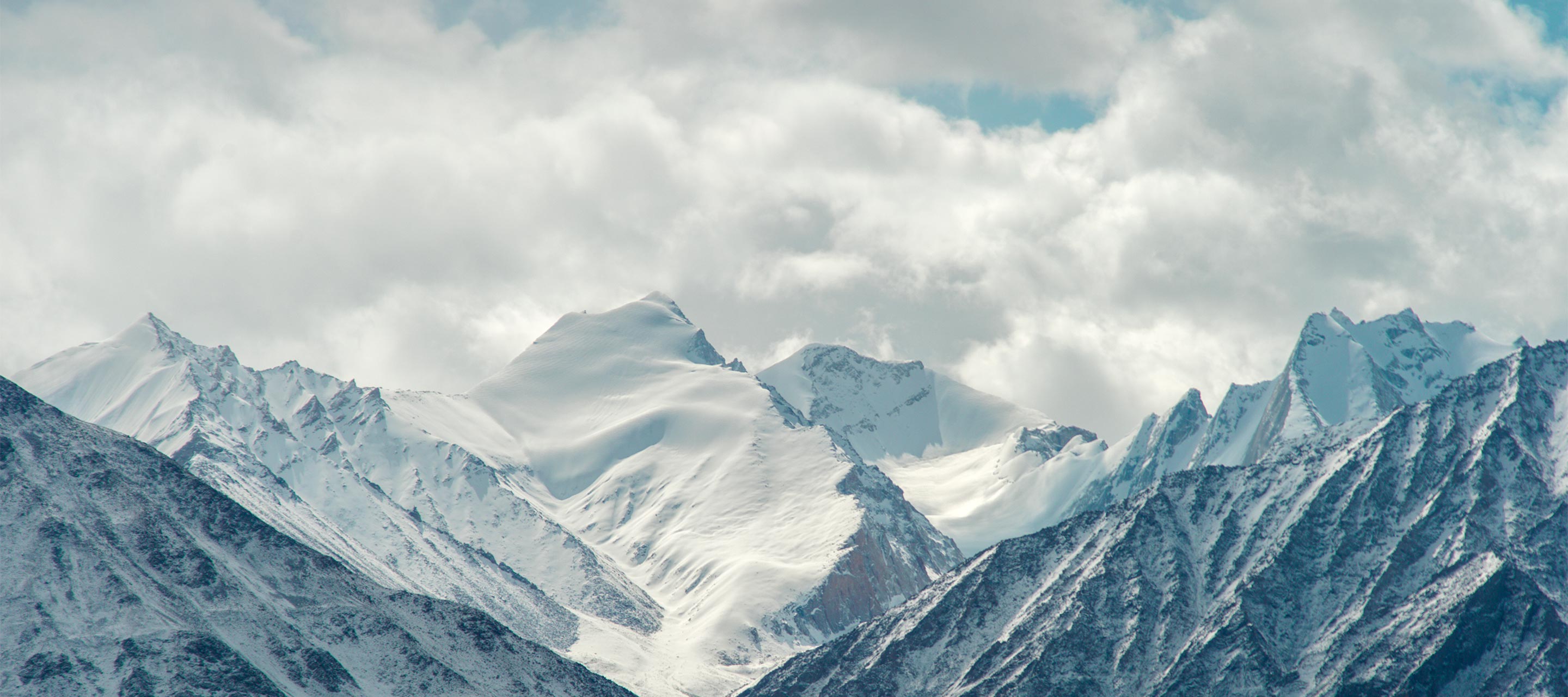 cloud mountains