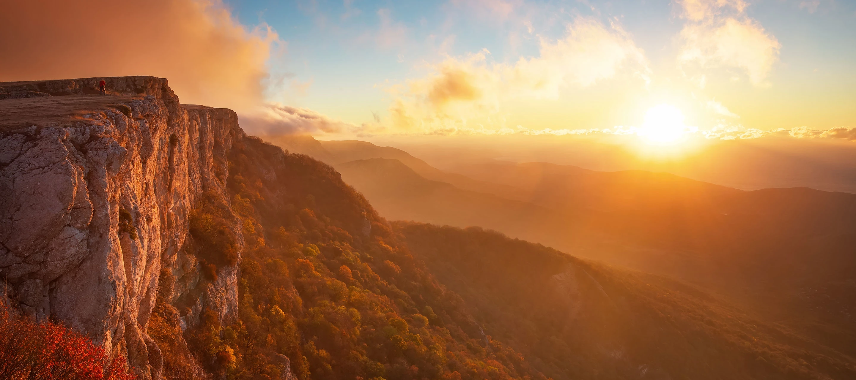 canon view during sunsets