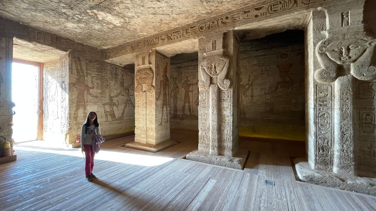 abu simbel hathor