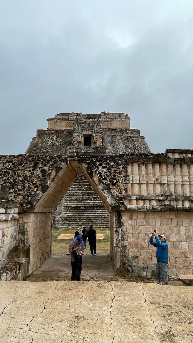 uxmal arch gate