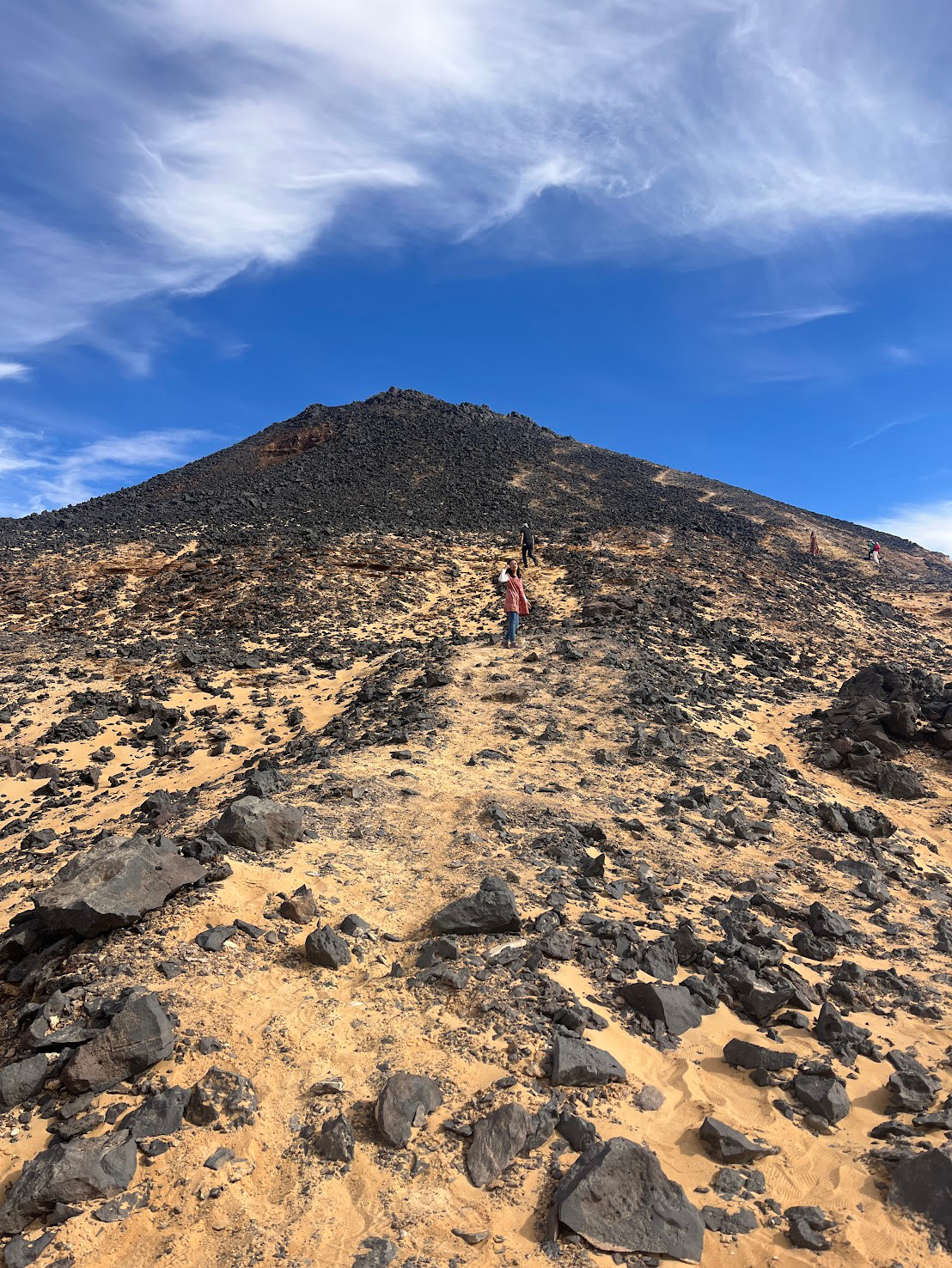 egypt black desert mountain