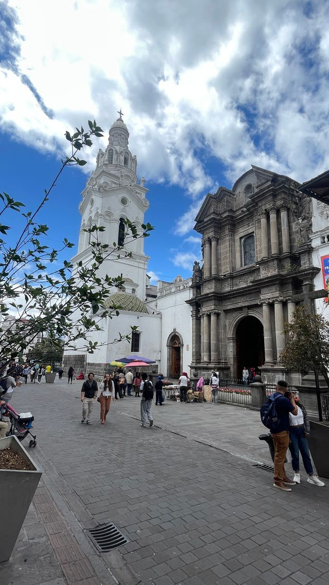 quito church2