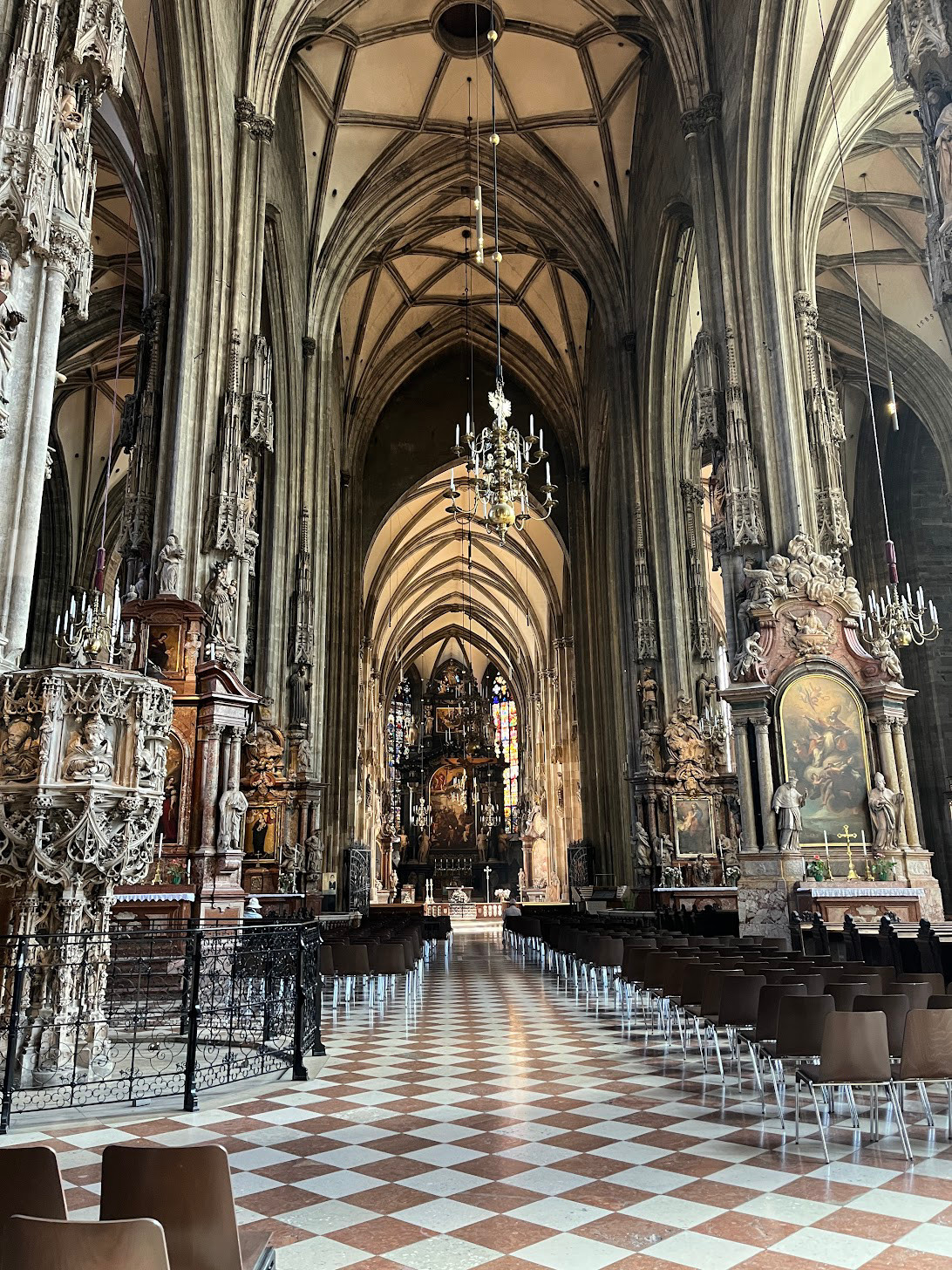 vienna st stephen interior