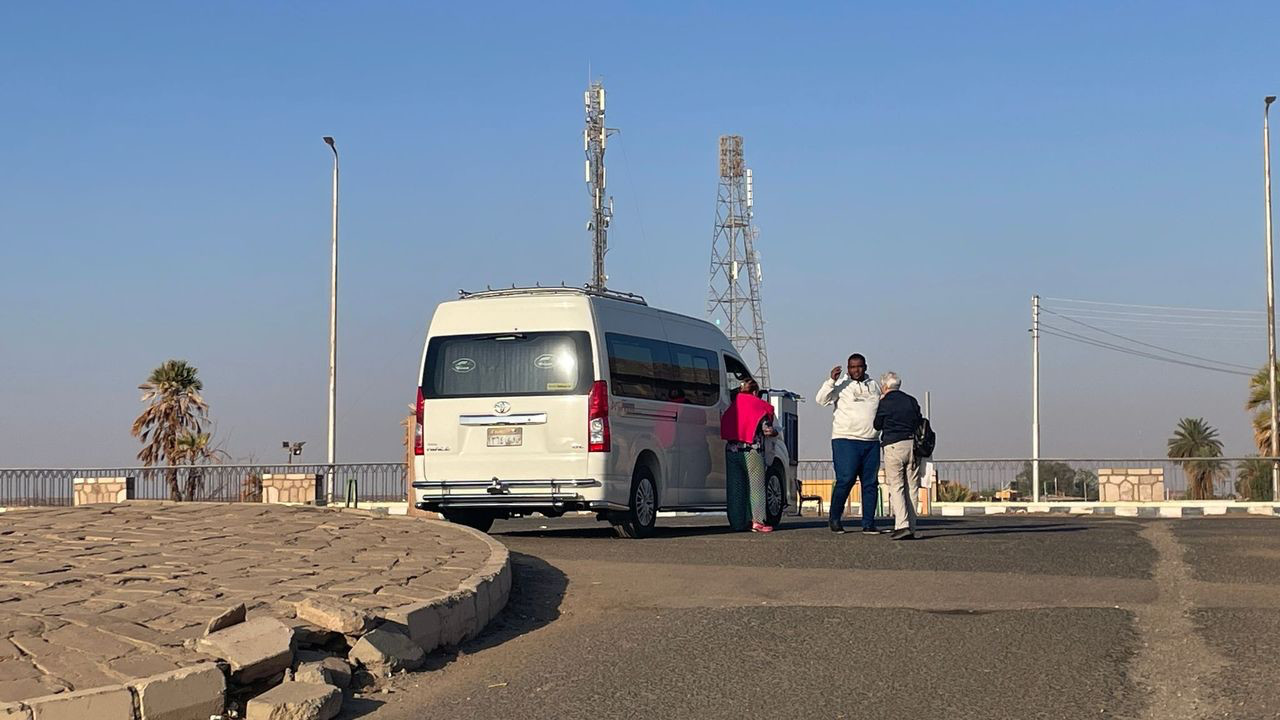 abu simbel car