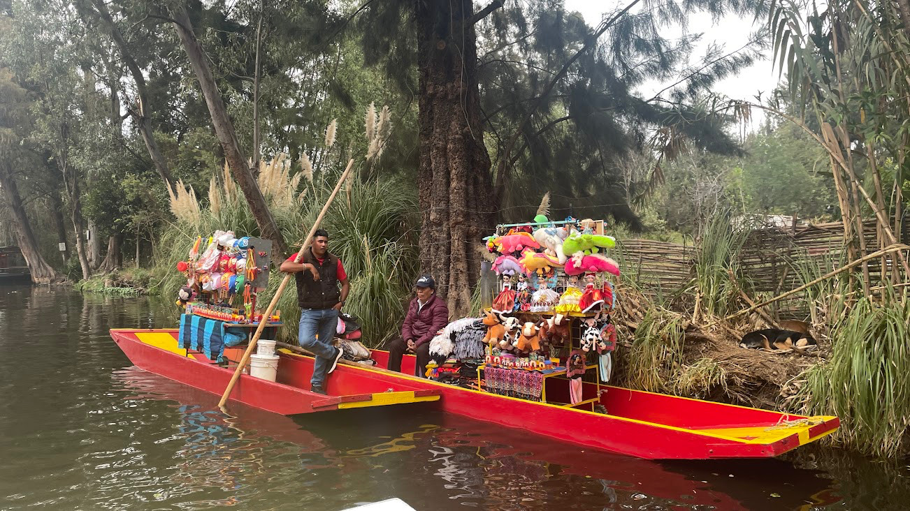 cdmx boat vender