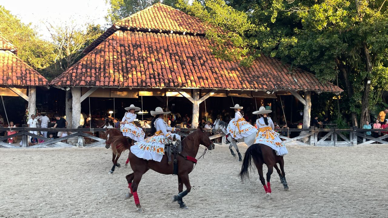 xcaret equestrian