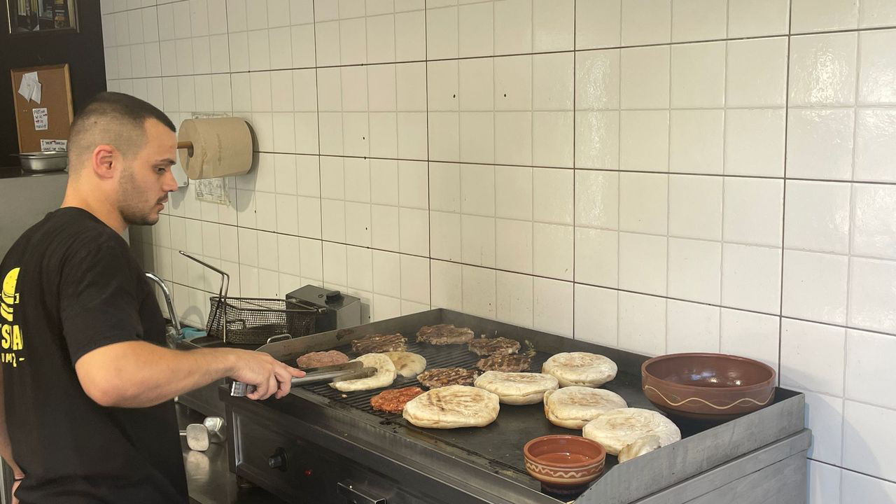 belgrade burger