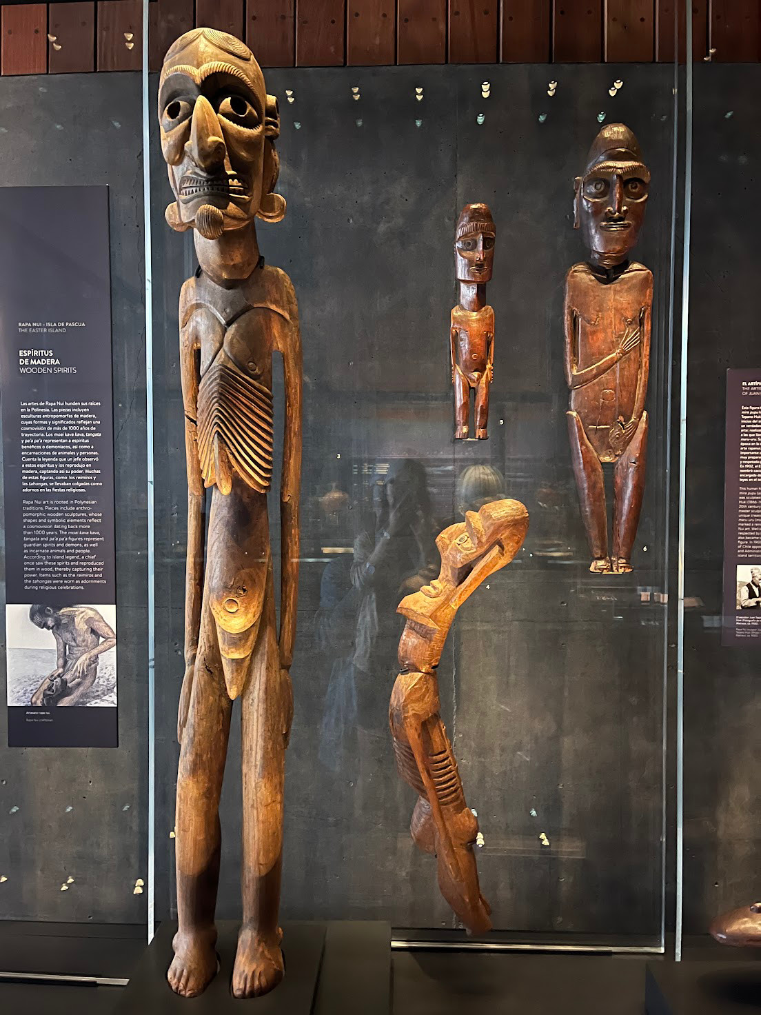 santiago museum eastern island statue