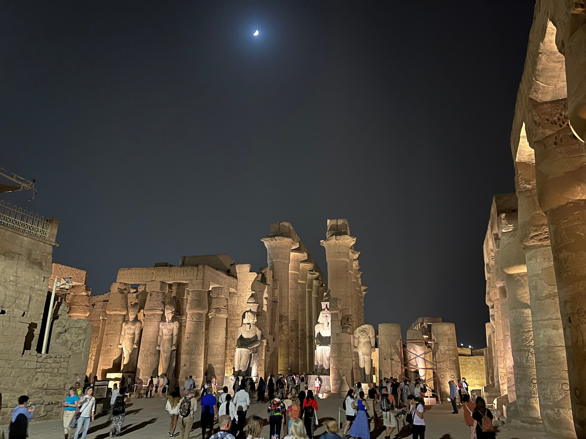 luxor temple at night