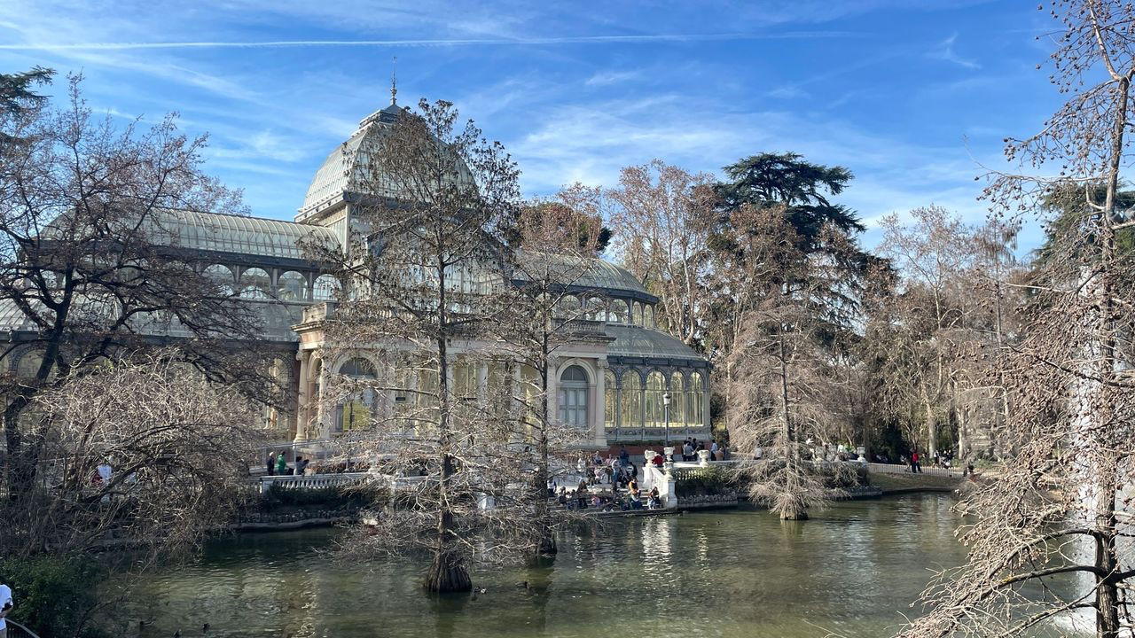 madrid retiro glass house
