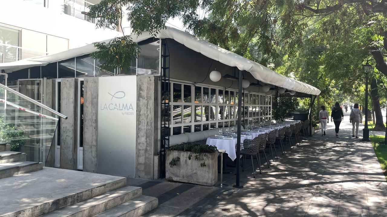 santiago lacama entrance