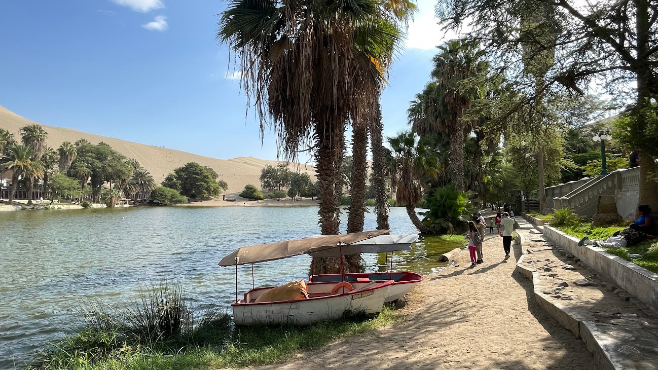 Oasis huacachina