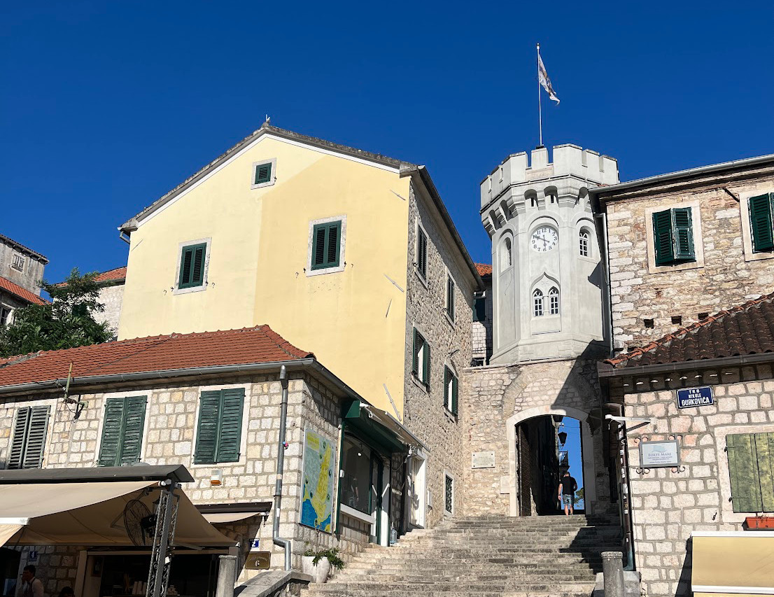 herceg novi clock tower